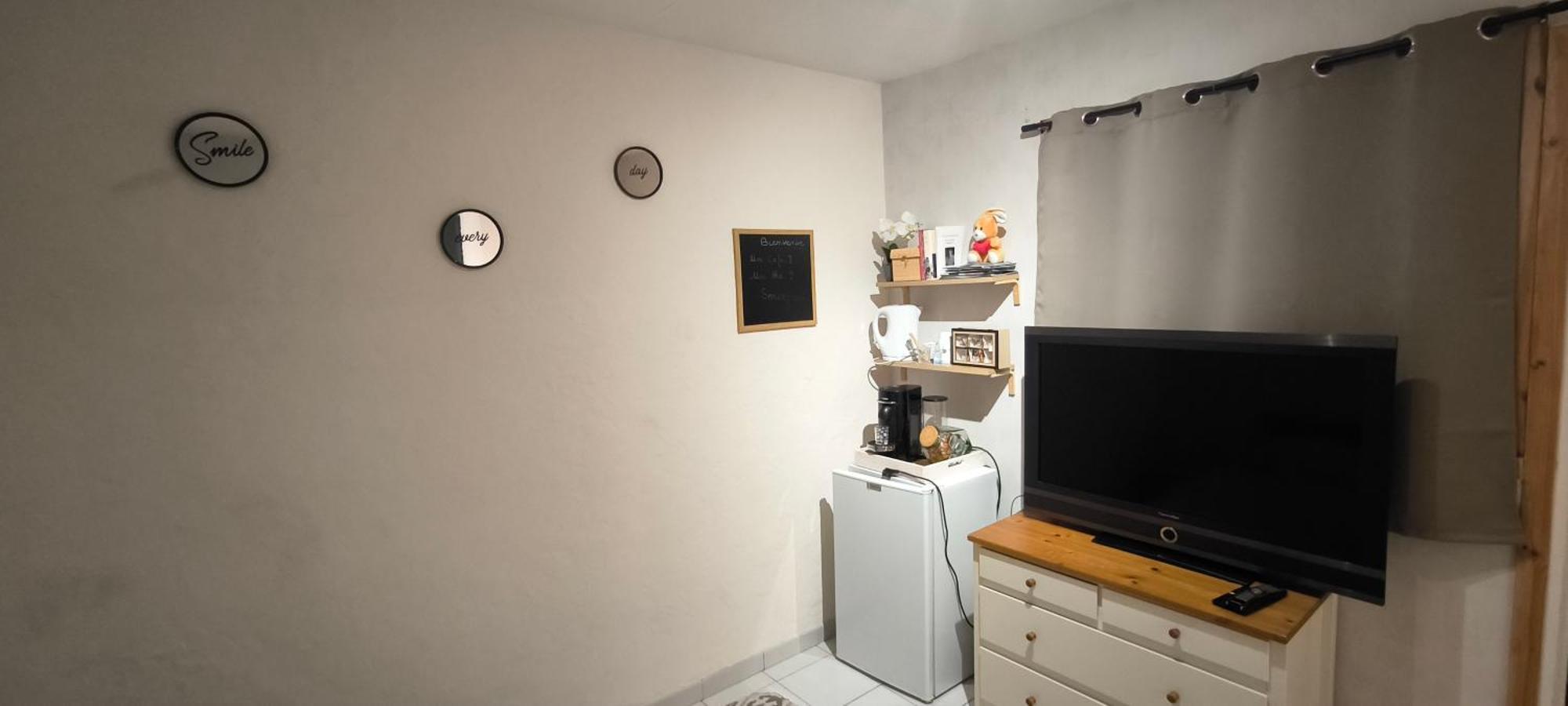Bienvenue En Gatine Apartment Le Retail Exterior photo